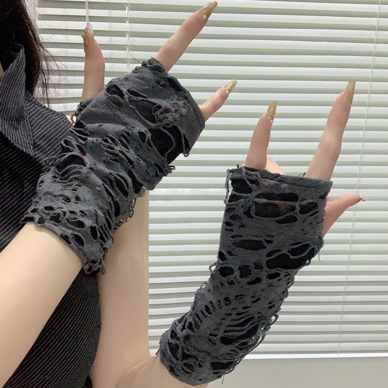 Street Fashion Gloves - Yueqiuガールズ風オルタナティブファッション、破れ加工メッシュ日焼け止めアームスリーブ、春秋用ショートフィンガーレスグローブ、Y2Kグランジ風中空ハンドカフ、ホットガールストリートファッションに最適