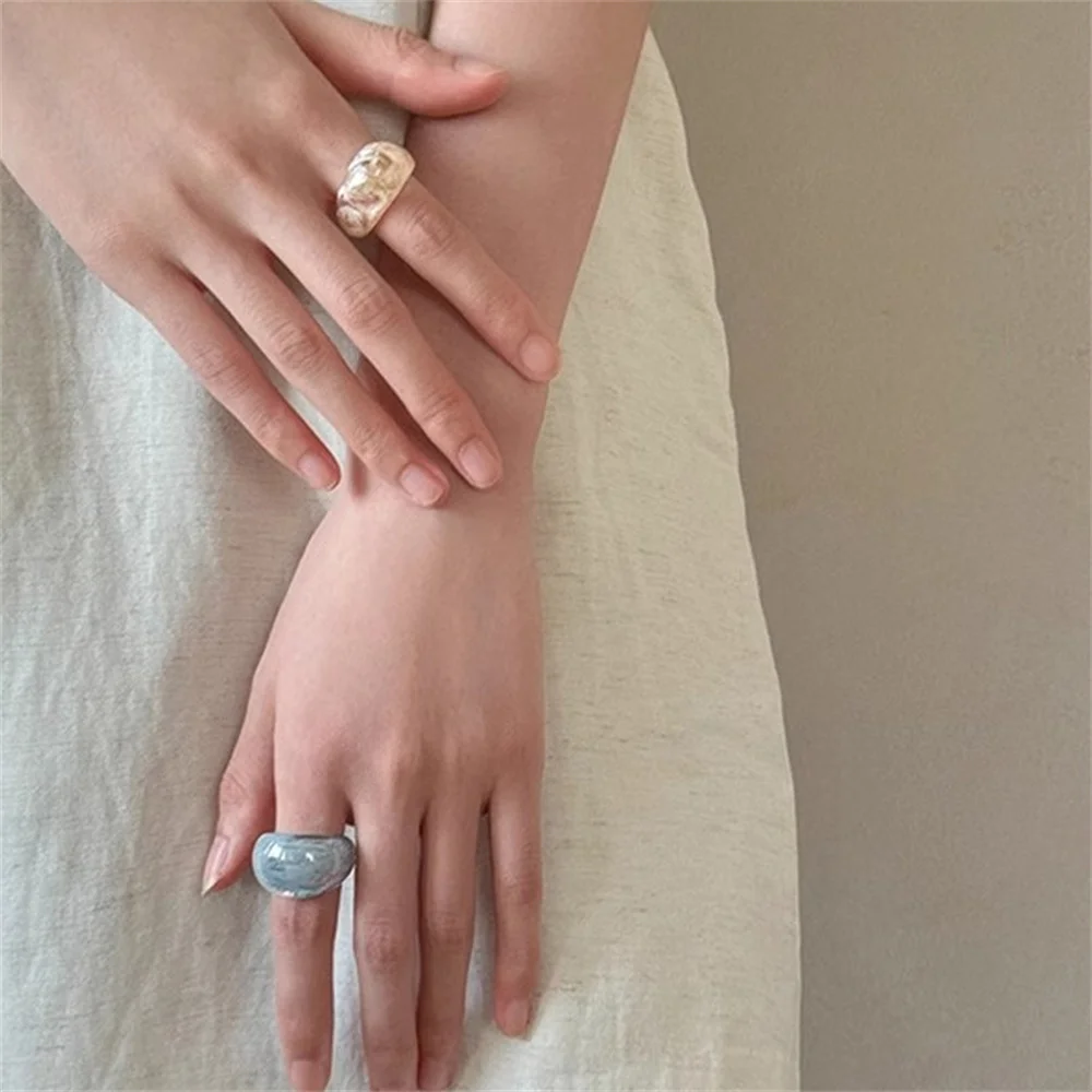 ファッションレトロな質感のアクリルヒップホップスタイルのユニ - Street Fashion Blog のレビューと価格