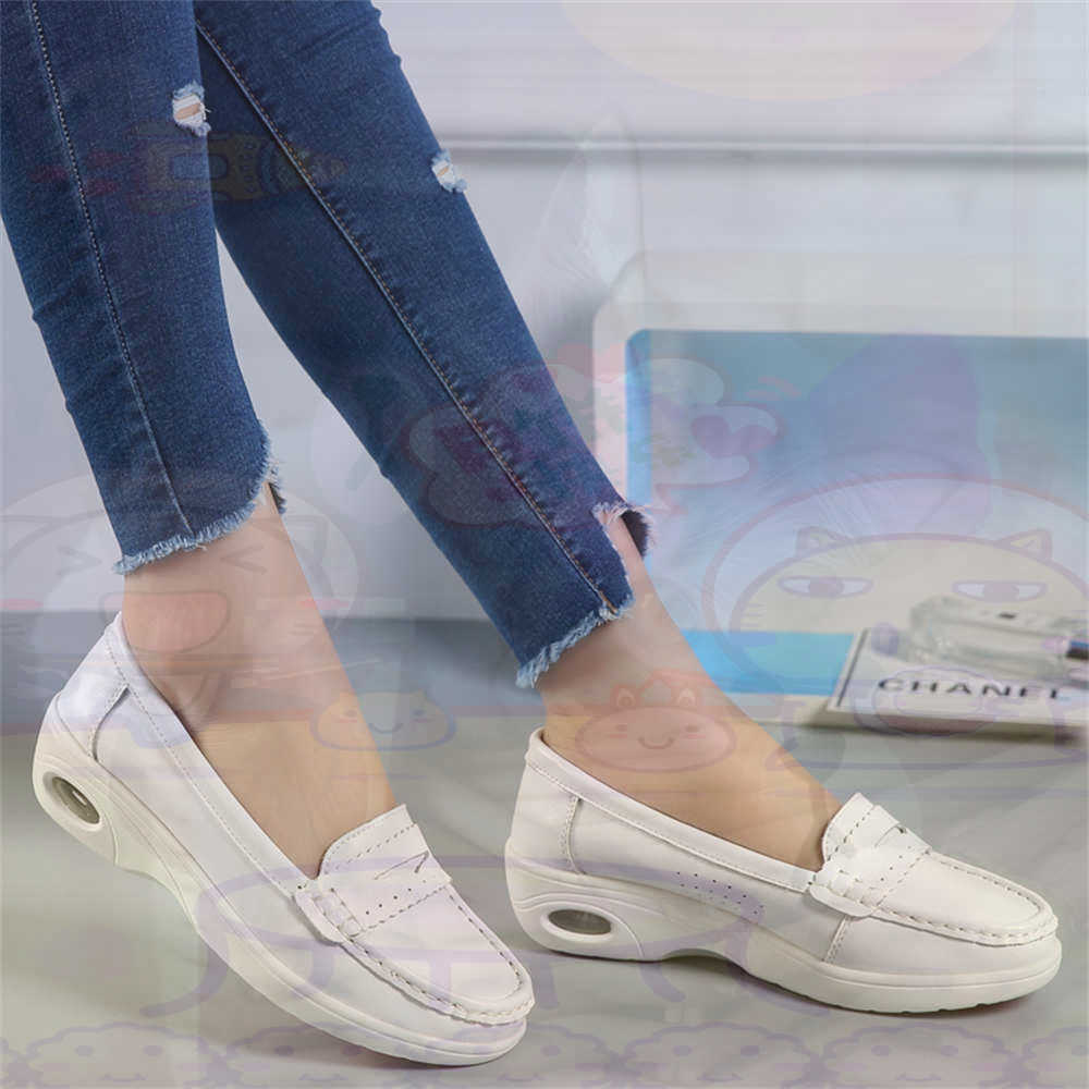 ソフトスリッポンレディース大きいサイズの靴ウォーキングテニス - Street Fashion In Vietnam のレビューと価格